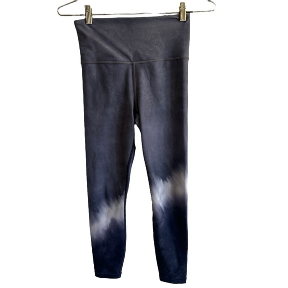 Athleta Elation Watercolor Stripe 7/8 Tight, Navy, Size XS - Picture 2 of 8